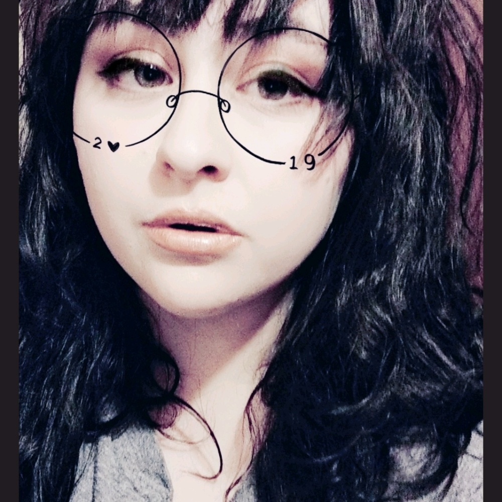 Meet your Posher, Jasmine